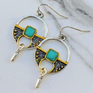 Beautiful 925 silver turquoise drop earring